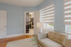 一室一厅小户型 蓝色墙面装修效果图片
