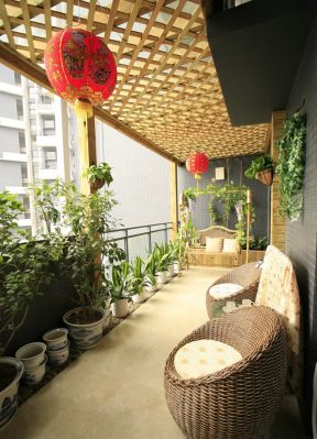 陽臺家裝設(shè)計 陽臺吊頂裝修效果圖