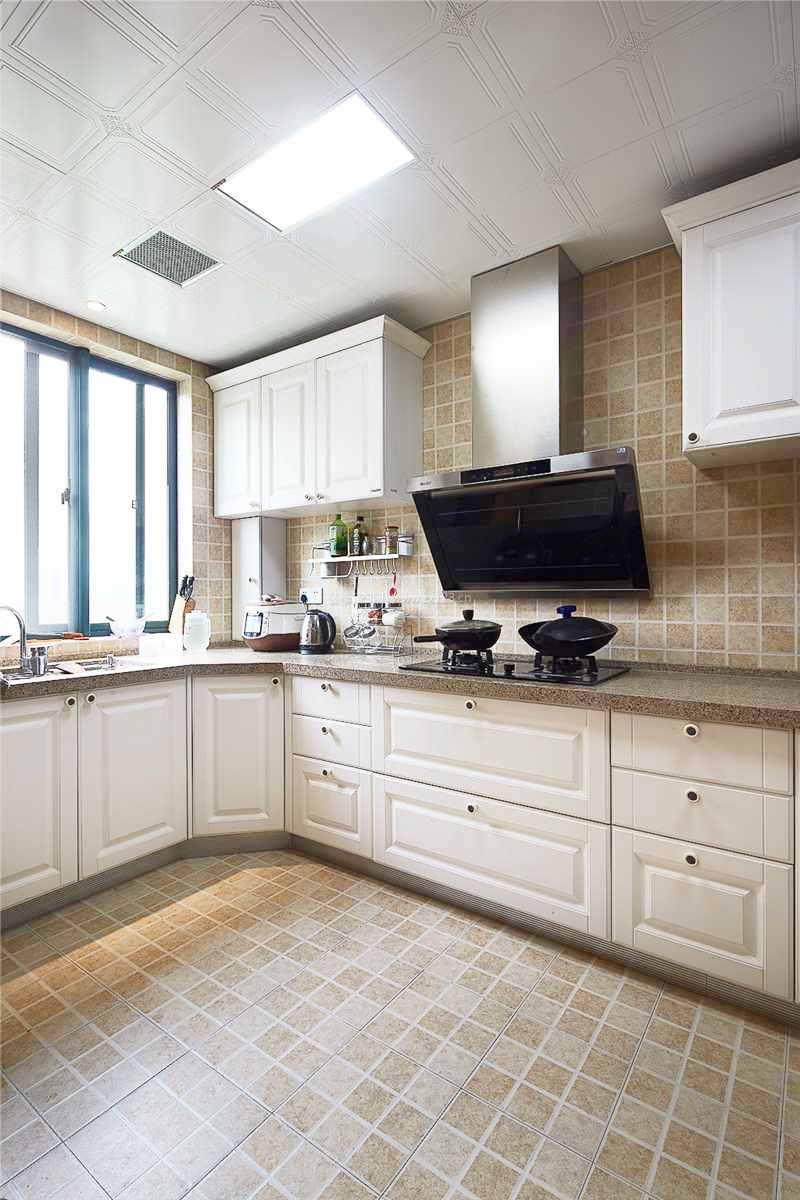 厨房地板砖颜色效果图片2021