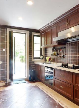 厨房地板砖颜色装修图片2023