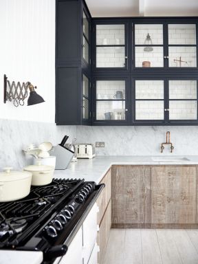 黑白时尚家居厨房设计风格图片