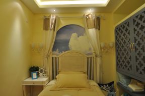小户型卧室床缦装修效果图片