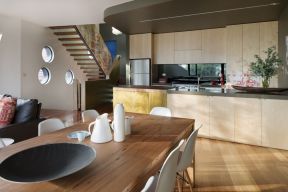 现代风格色彩 开放式厨房橱柜效果图