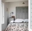 时尚家居卧室木质背景墙装修效果图片