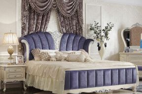 经典欧式复古卧室双人床装修设计效果图片