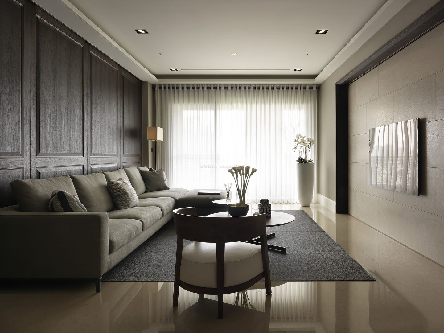 新古典风格客厅白色窗帘装修效果图片