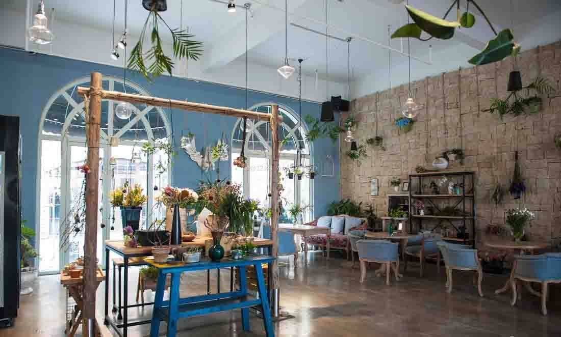现代田园风格咖啡厅门店吊顶设计效果图