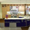 家庭厨房吧台室内装饰设计效果图