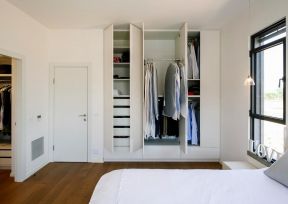 房屋卧室组合衣柜设计效果图片