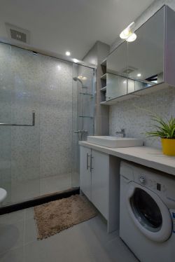 钢琴房室内玻璃隔断装修效果图_装修123效果