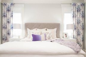 单身卧室装修 白色墙面装修效果图片