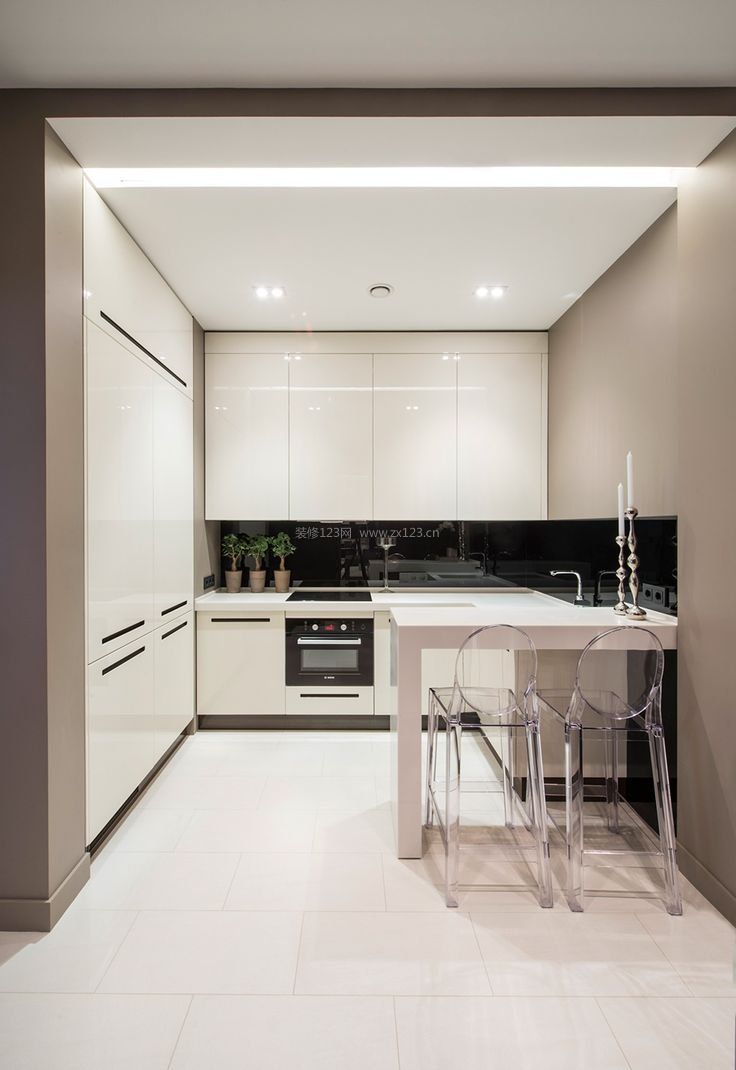 100平米三居室超小厨房装修效果图