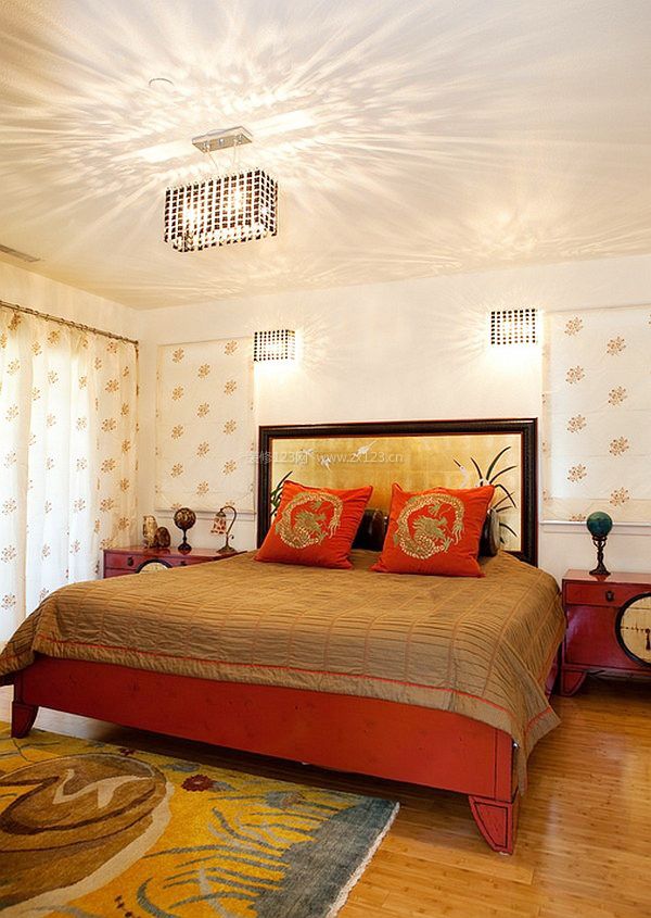 中式家居卧室装修十字绣抱枕图案