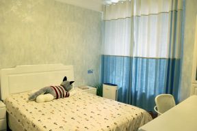 家居现代简约卧室布艺窗帘装修效果图片