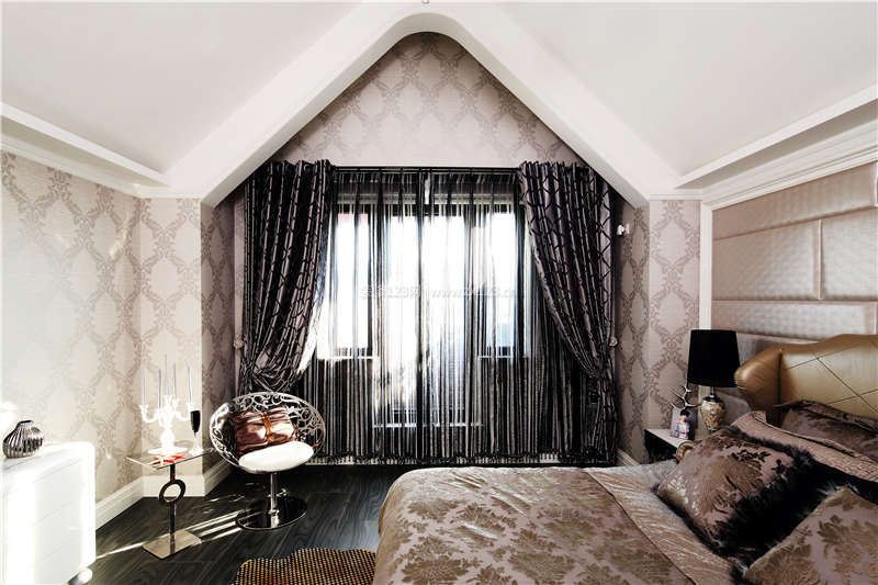 新古典卧室布艺窗帘设计装修效果图片