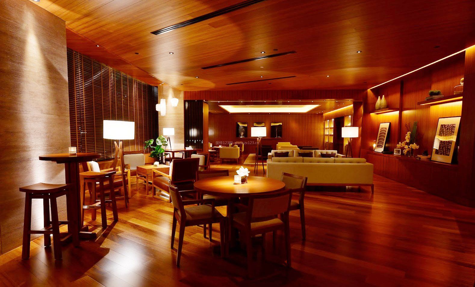 东南亚餐厅室内装饰设计效果图2023图片