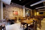 100平米餐厅红砖墙装修效果图片
