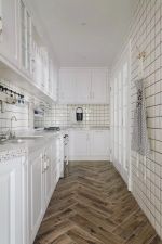 长方形厨房整体橱柜装修效果图片