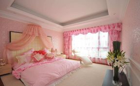 90后女生卧室 温馨粉色女生卧室