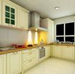 小型厨房餐厅白色橱柜设计装修效果图片