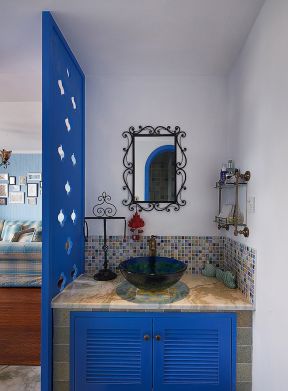 蓝白地中海 洗手间设计