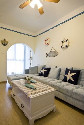 蓝白地中海房屋小客厅装修效果图片
