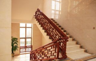 别墅简约中式楼梯设计装修效果图