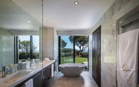 欧式别墅建筑风格 整体淋浴房装修效果图片