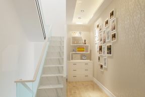 复式楼阁楼楼梯 现代风格室内设计