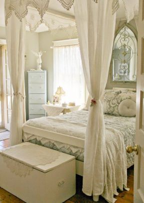 家庭卧室装饰装修效果图片欣赏