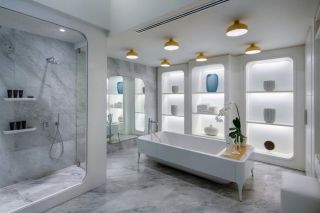 欧式别墅建筑风格淋浴房图片