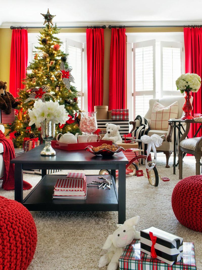 欧式温馨客厅地毯装修效果图片