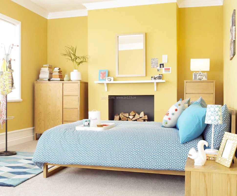 家装卧室黄色背景墙面装修效果图