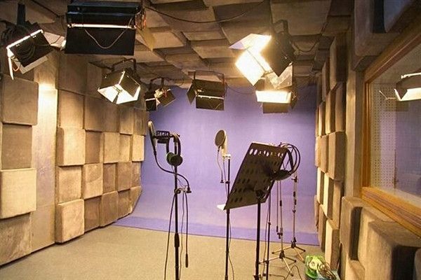 广州录音棚装修设计技巧如何装修简单实用的录音棚