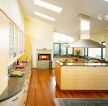 130平米带阁楼开放式厨房隔断设计