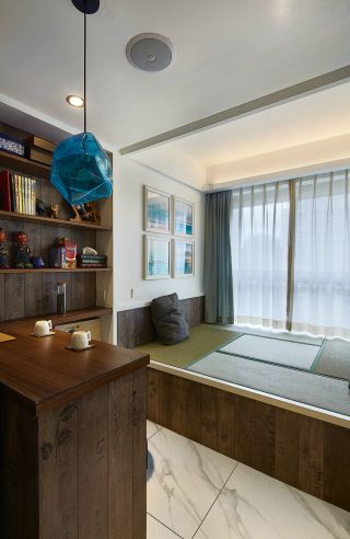 现代简约卧室榻榻米床设计效果图 