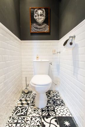 房屋厕所瓷砖装修效果图片2023