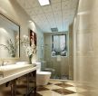 现代浴室瓷砖装修效果图