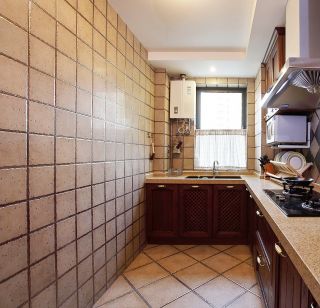 厨房仿古瓷砖背景墙设计装修效果图