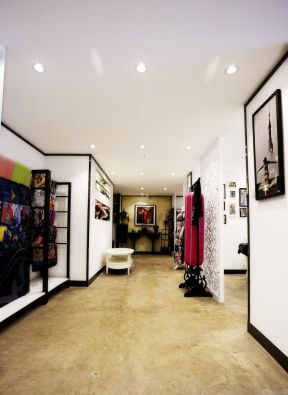 个性服装店装修风格 走廊设计