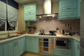 地中海风格厨房装修效果图 厨房整体橱柜颜色