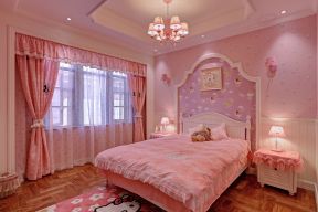 最新女孩房间粉色窗帘装修效果图片