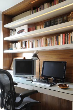 简约现代书房电脑桌带书柜装修效果图