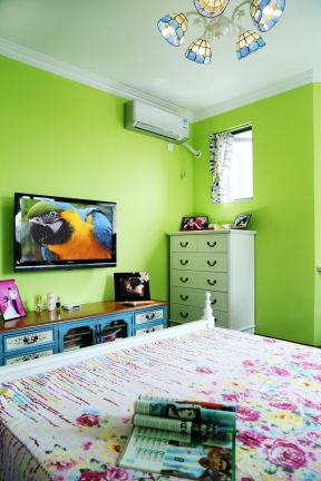 70平米装修风格 卧室墙壁颜色效果图