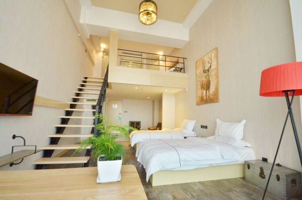 120平米房子地中海风格客厅装修效果图_装修