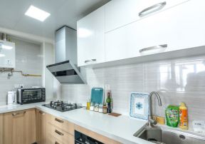 兩室一廳房子裝修圖片 廚房櫥柜裝修效果圖片