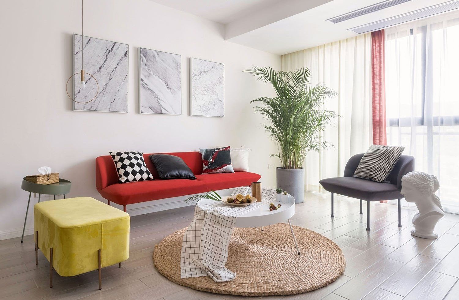 小户型家装现代简约沙发设计图 