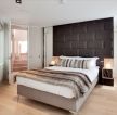 长方形的小户型卧室床摆放装饰效果图