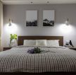 2023现代家装简单卧室床头背景墙图片