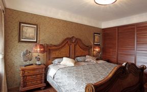 美式田园卧室装修效果图 2020简约实木床图片